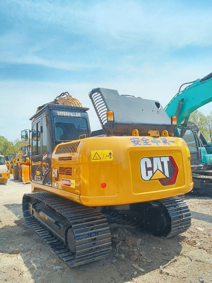 CAT 315 - Гусеничный экскаватор: фото 3 CAT 315 - Гусеничный экскаватор: фото 3