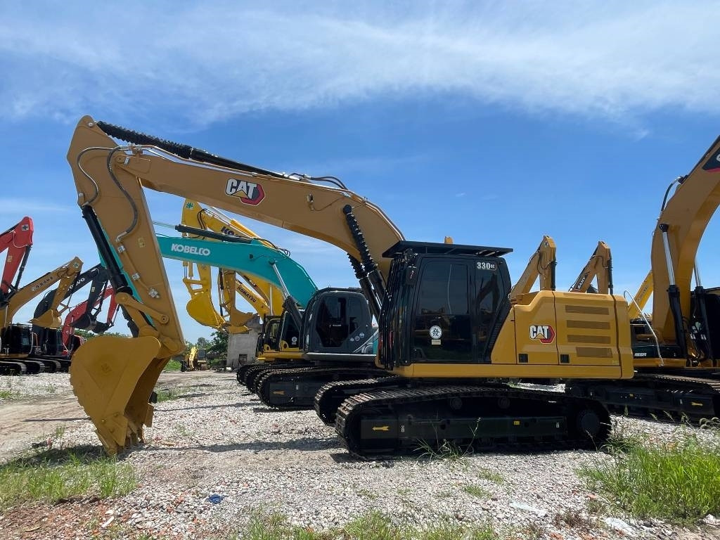 CAT 330GC - Гусеничный экскаватор: фото 4 CAT 330GC - Гусеничный экскаватор: фото 4