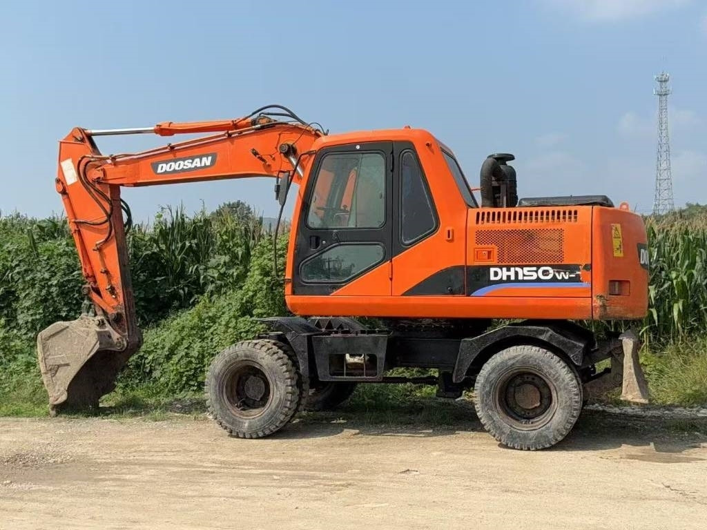 Doosan DH 150 W-7 - Гусеничный экскаватор: фото 5 Doosan DH 150 W-7 - Гусеничный экскаватор: фото 5