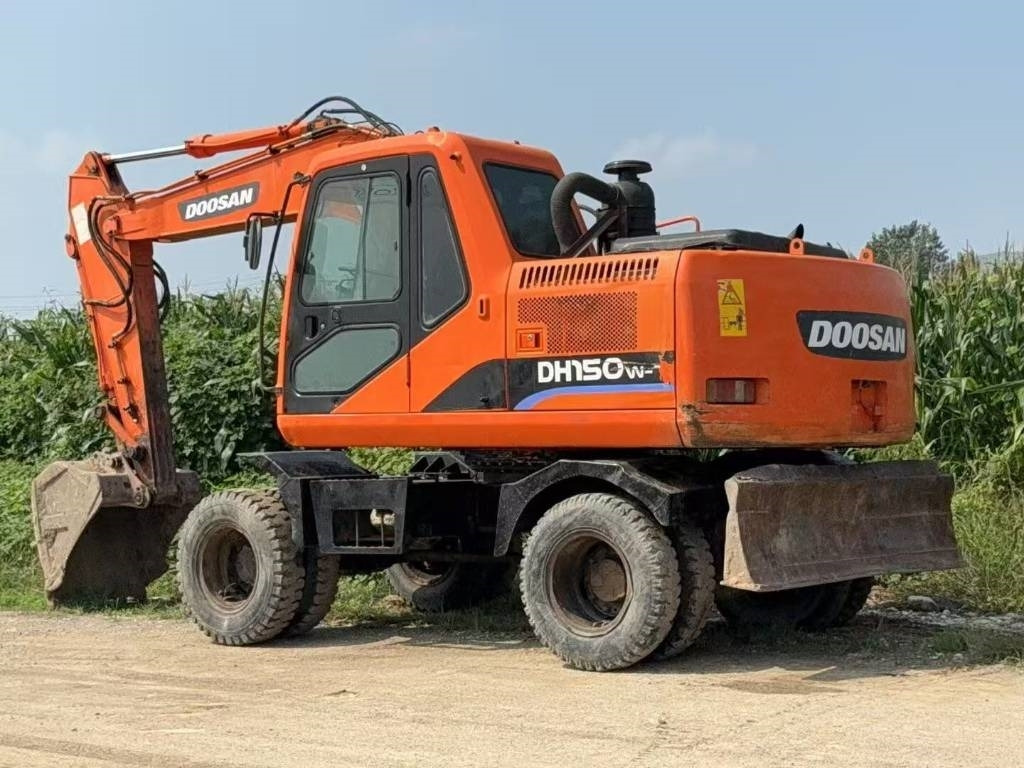 Doosan DH 150 W-7 - Гусеничный экскаватор: фото 4 Doosan DH 150 W-7 - Гусеничный экскаватор: фото 4