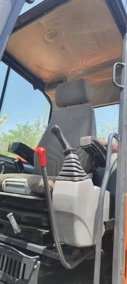 Гусеничный экскаватор Doosan DX 60 [ Copy ]: фото 8