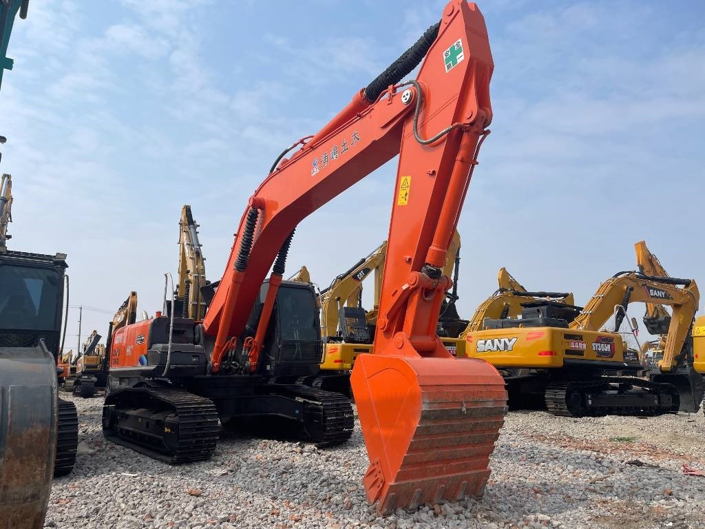 Hitachi ZX 360 - Гусеничный экскаватор: фото 3 Hitachi ZX 360 - Гусеничный экскаватор: фото 3