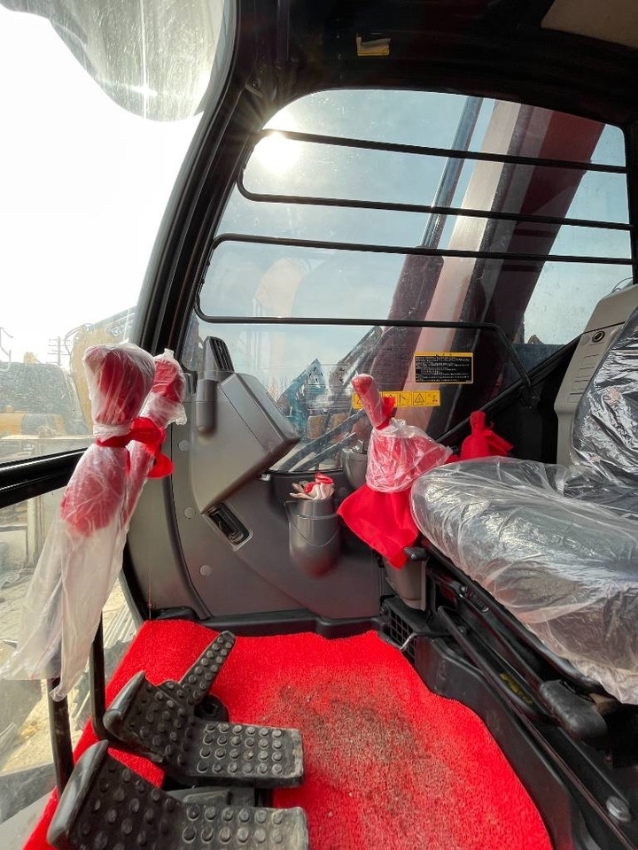 Hitachi ZX 70 - Мини-экскаватор: фото 5 Hitachi ZX 70 - Мини-экскаватор: фото 5