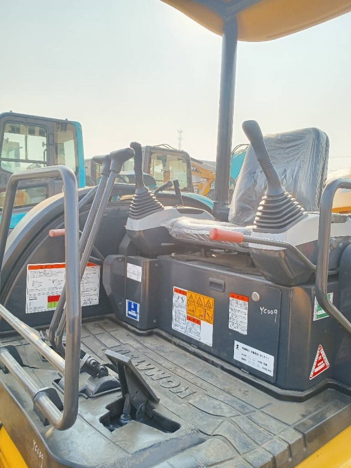 Komatsu PC 35 - Мини-экскаватор: фото 4 Komatsu PC 35 - Мини-экскаватор: фото 4