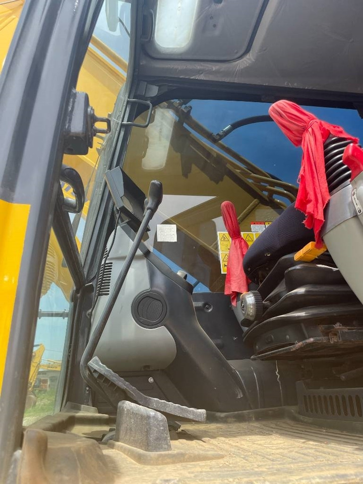 Komatsu PC 350 - Гусеничный экскаватор: фото 3 Komatsu PC 350 - Гусеничный экскаватор: фото 3