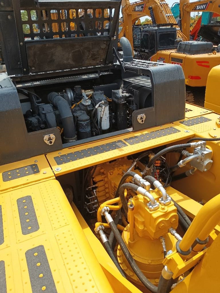 Komatsu PC 450  - Гусеничный экскаватор: фото 5 Komatsu PC 450  - Гусеничный экскаватор: фото 5