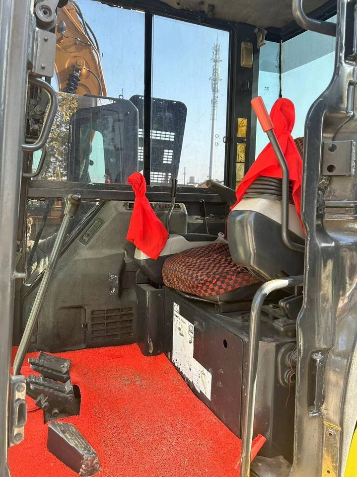 Komatsu PC 55 MR - Мини-экскаватор: фото 4 Komatsu PC 55 MR - Мини-экскаватор: фото 4