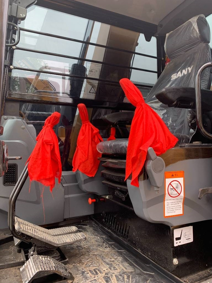 Sany 75 - Гусеничный экскаватор: фото 3 Sany 75 - Гусеничный экскаватор: фото 3