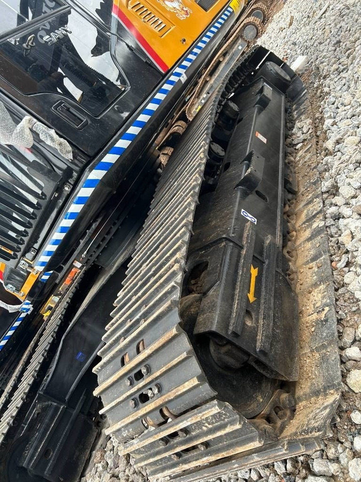 Sany SY 215 C - Гусеничный экскаватор: фото 4 Sany SY 215 C - Гусеничный экскаватор: фото 4