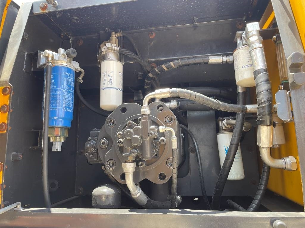 Volvo EC 290 - Гусеничный экскаватор: фото 3 Volvo EC 290 - Гусеничный экскаватор: фото 3