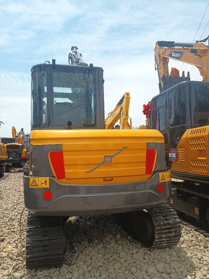 Volvo EC 60 - Гусеничный экскаватор: фото 4 Volvo EC 60 - Гусеничный экскаватор: фото 4