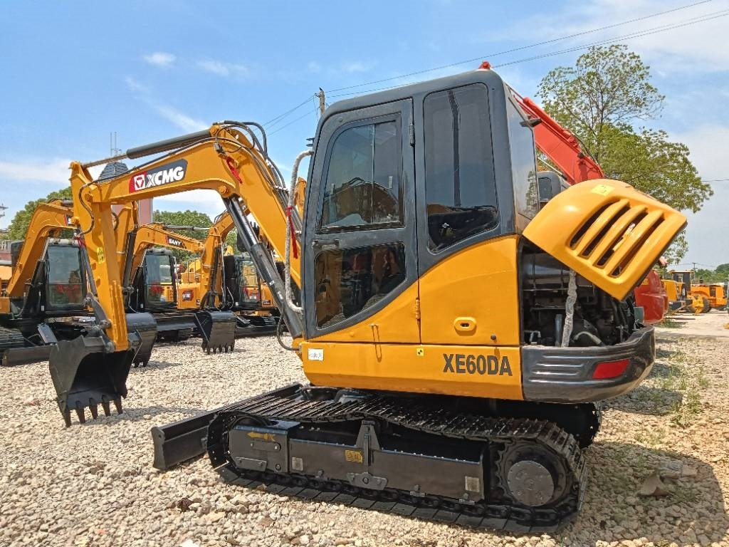 XCMG XE 60 DA - Мини-экскаватор: фото 1 XCMG XE 60 DA - Мини-экскаватор: фото 1