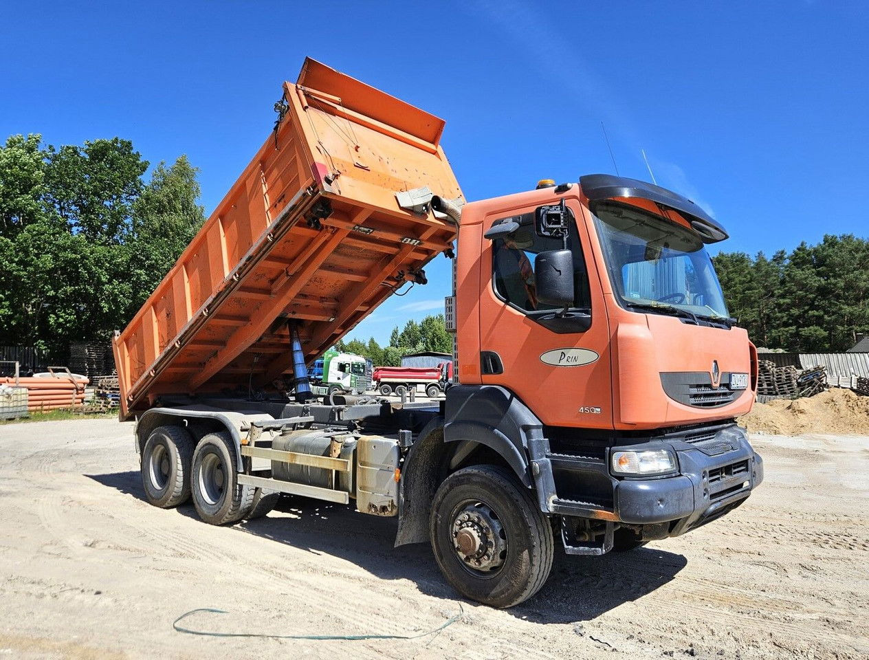 Renault Kerax 450 DXi - 6X6 - Full Spring - Mnual Gearbox - Самосвал: фото 3 Renault Kerax 450 DXi - 6X6 - Full Spring - Mnual Gearbox - Самосвал: фото 3