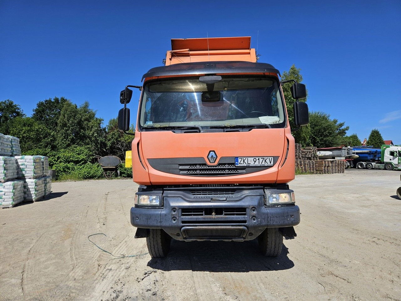 Renault Kerax 450 DXi - 6X6 - Full Spring - Mnual Gearbox - Самосвал: фото 2 Renault Kerax 450 DXi - 6X6 - Full Spring - Mnual Gearbox - Самосвал: фото 2