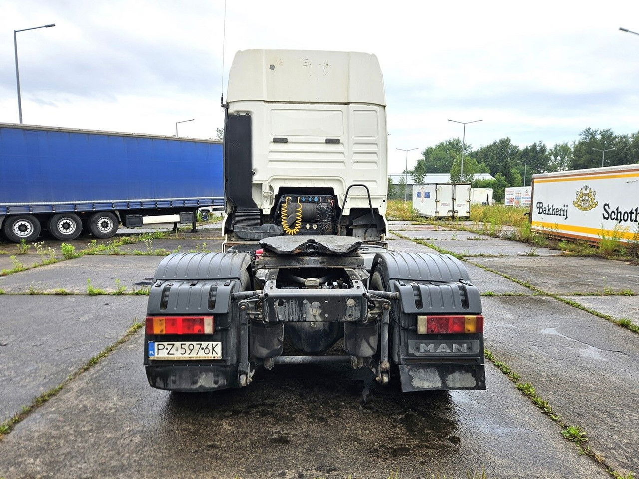 MAN 18.413 FLS - euro 3 manual pump and injectors - manual gearbox - Тягач: фото 5 MAN 18.413 FLS - euro 3 manual pump and injectors - manual gearbox - Тягач: фото 5