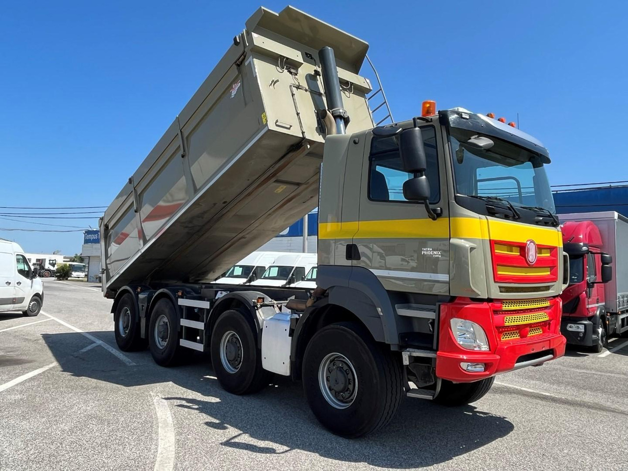 Tatra Phoenix 8x8 jednostranný sklápač, rv 2019, Sklápač S1 - Самосвал: фото 1 Tatra Phoenix 8x8 jednostranný sklápač, rv 2019, Sklápač S1 - Самосвал: фото 1