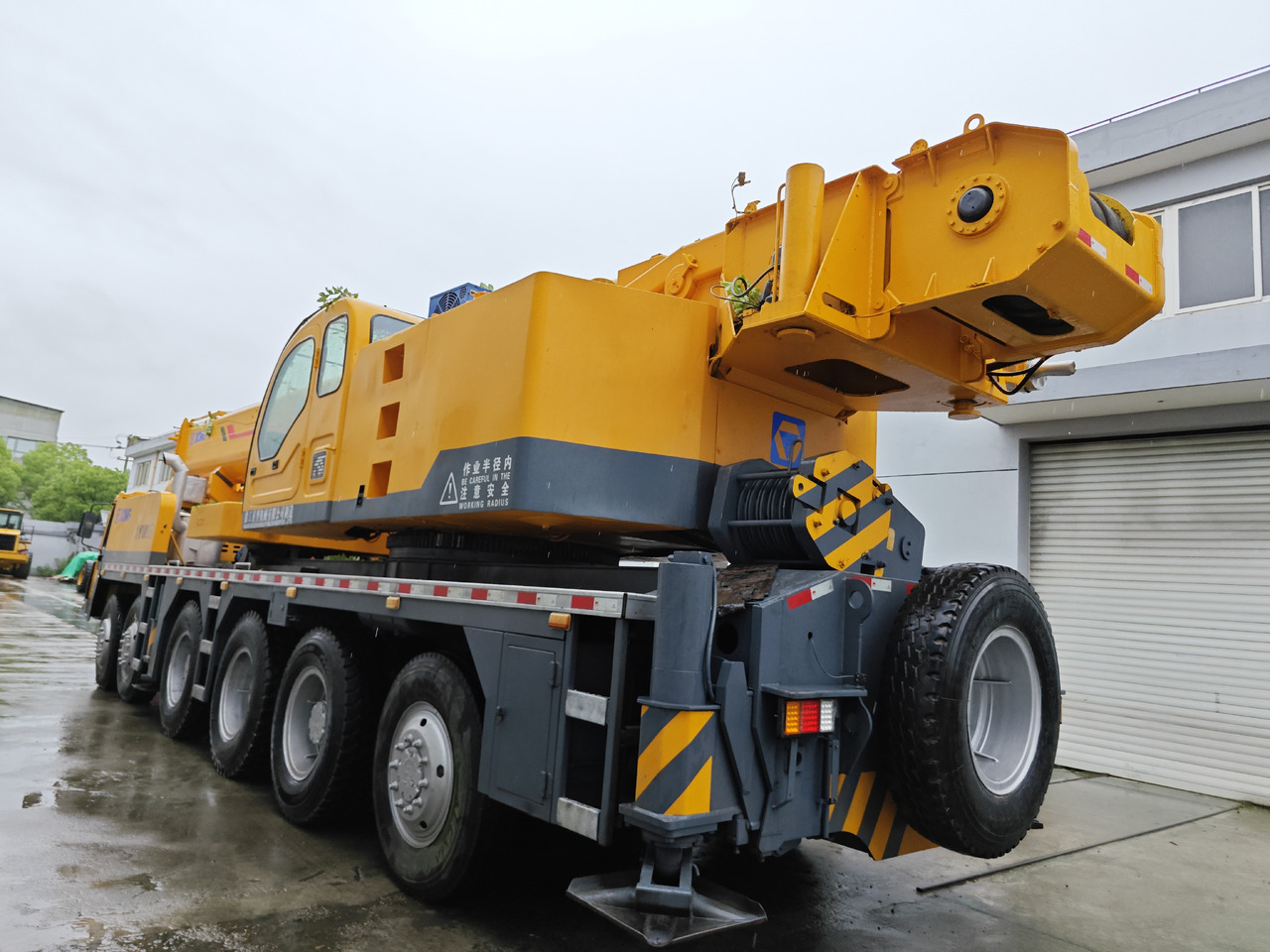 XCMG QY100K Used truck crane - Мобильный кран: фото 2 XCMG QY100K Used truck crane - Мобильный кран: фото 2