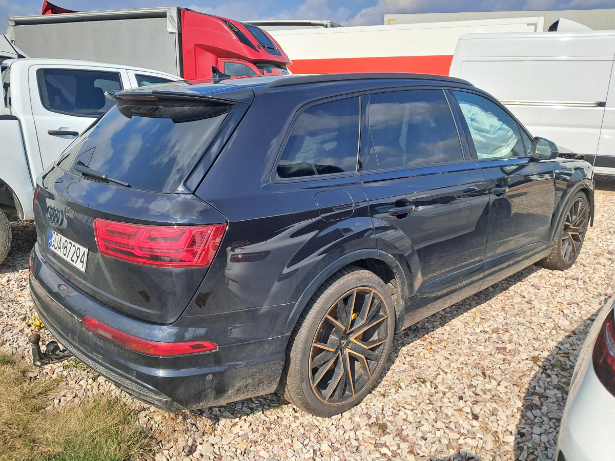 AUDI SQ7 SUV - Внедорожник: фото 4 AUDI SQ7 SUV - Внедорожник: фото 4