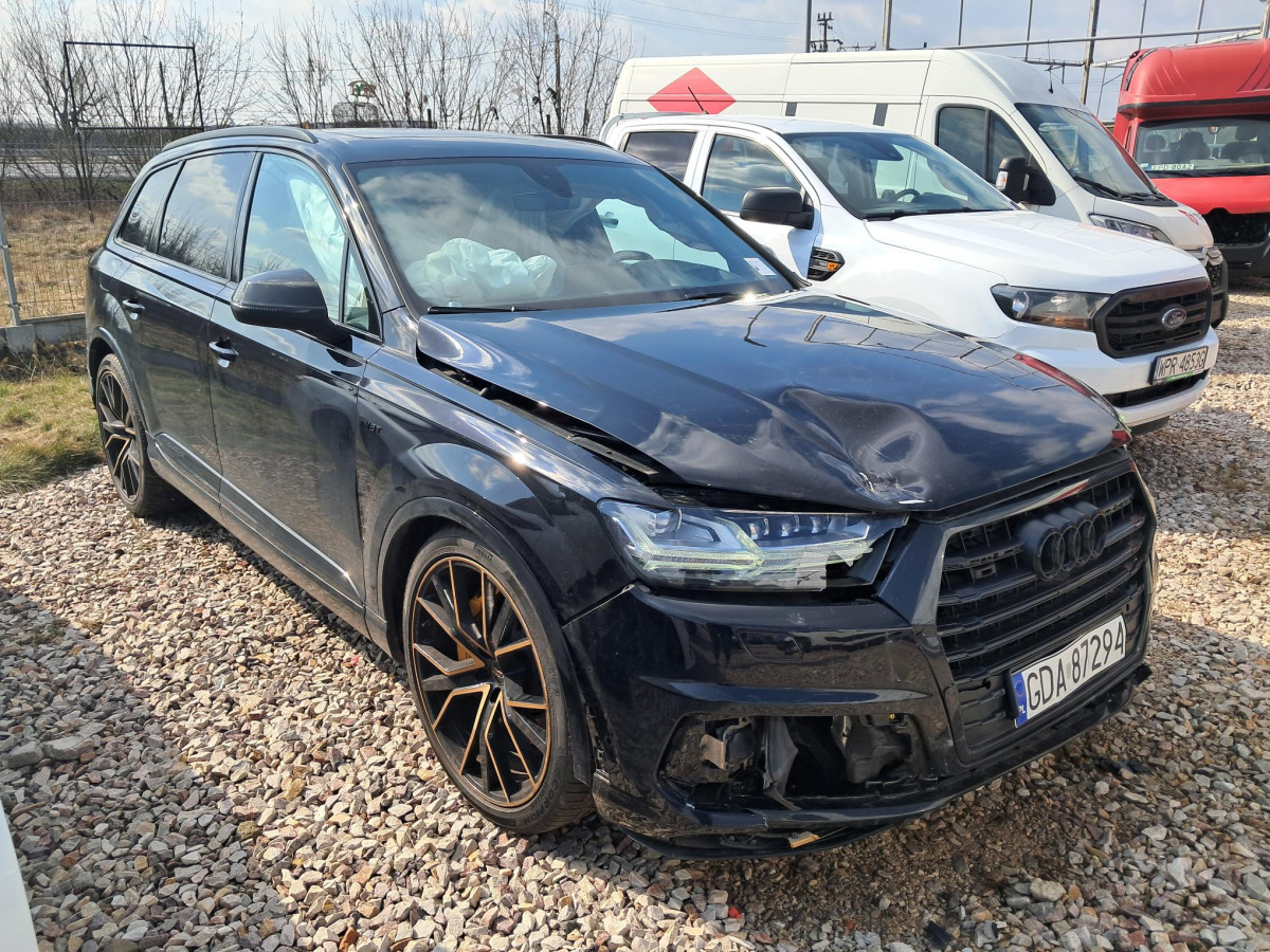 AUDI SQ7 SUV - Внедорожник: фото 1 AUDI SQ7 SUV - Внедорожник: фото 1