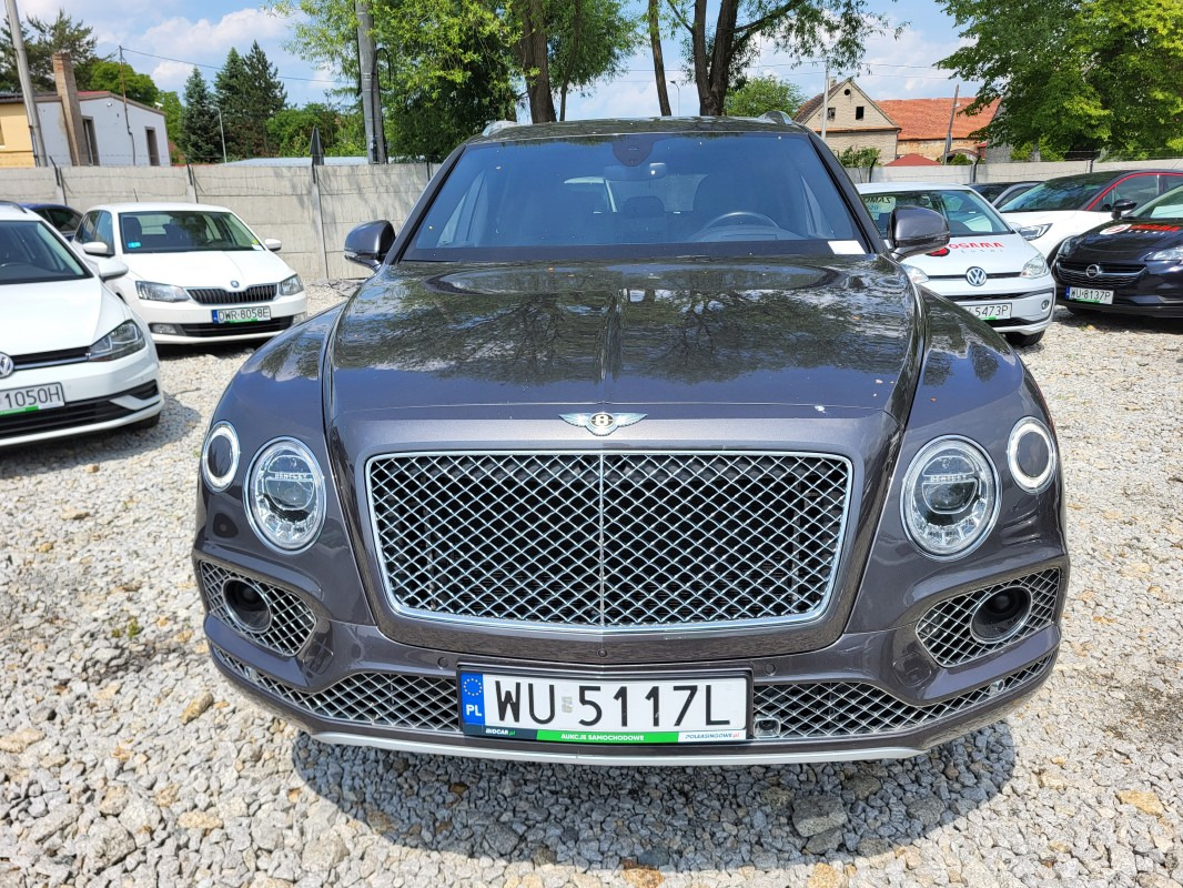 BENTLEY BENTAYGA V8 SUV - Внедорожник: фото 2 BENTLEY BENTAYGA V8 SUV - Внедорожник: фото 2