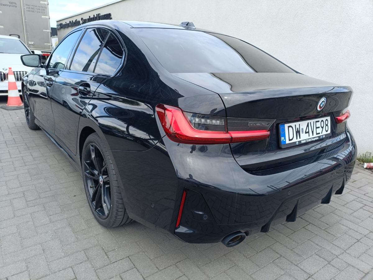 BMW 320i xDrive M Sport SEDAN - Седан: фото 4 BMW 320i xDrive M Sport SEDAN - Седан: фото 4