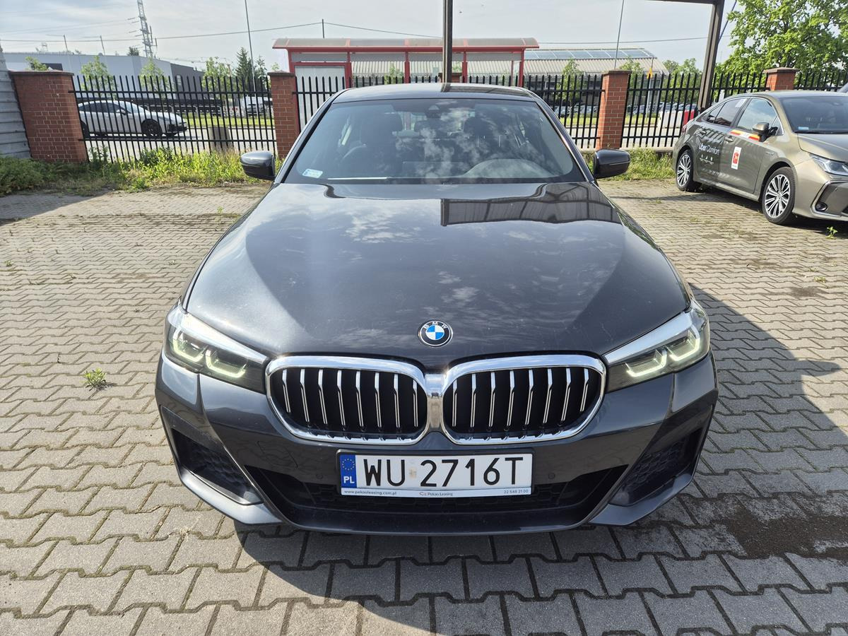 BMW 520D XDRIVE SEDAN - Седан: фото 3 BMW 520D XDRIVE SEDAN - Седан: фото 3