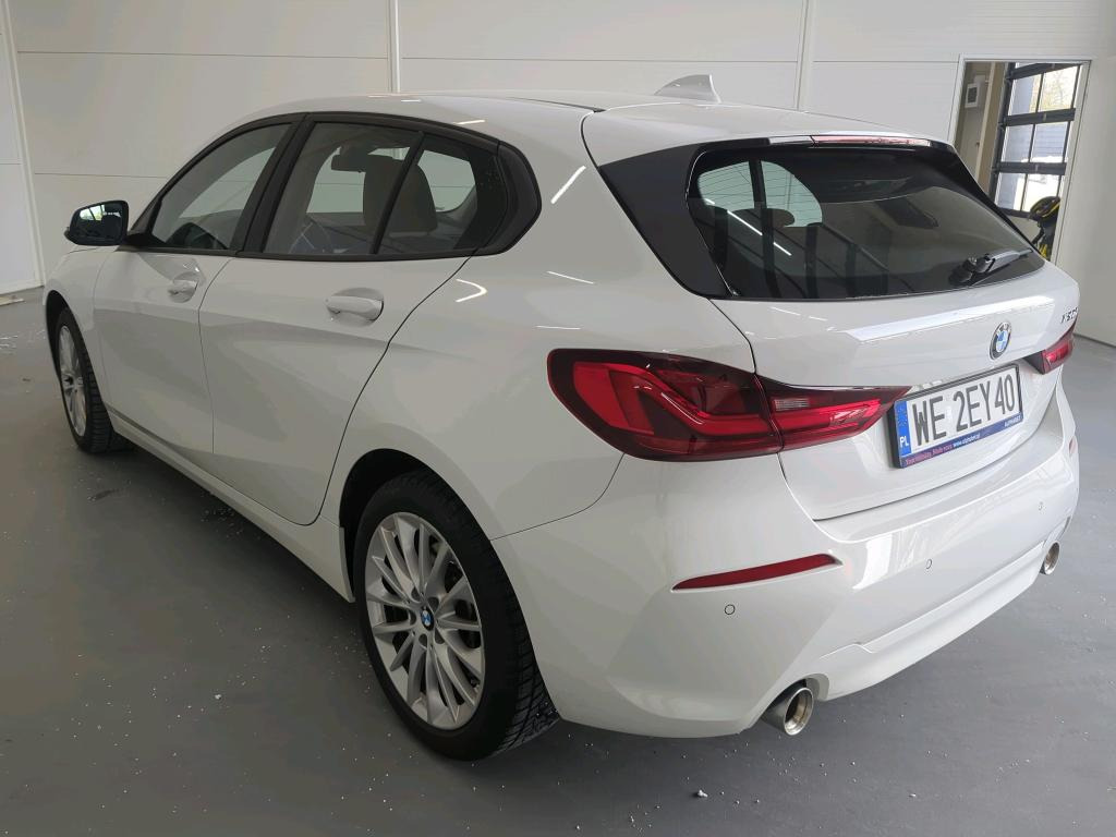 BMW SERIA 1 HATCHBACK - Легковой автомобиль: фото 4 BMW SERIA 1 HATCHBACK - Легковой автомобиль: фото 4