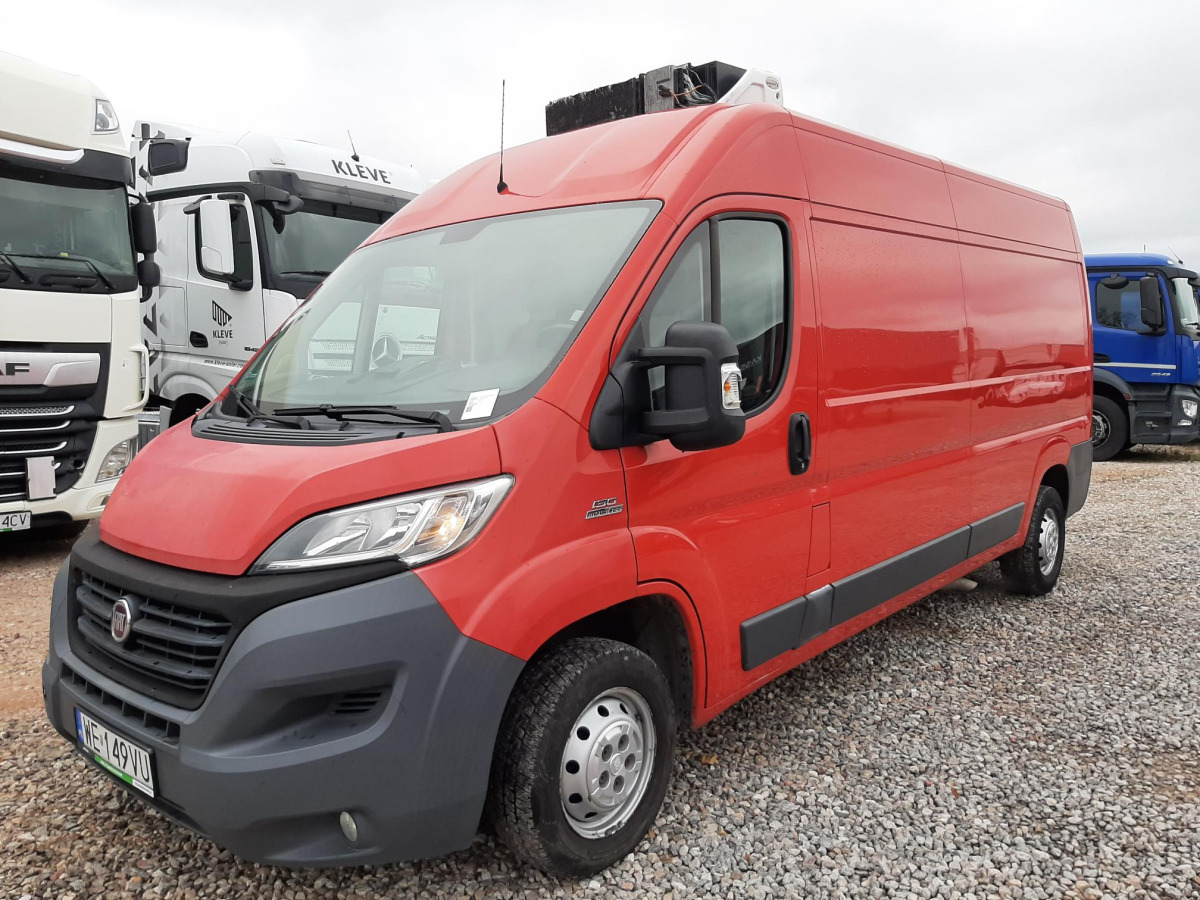 FIAT DUCATO FURGON BLASZAK - Цельнометаллический фургон: фото 2 FIAT DUCATO FURGON BLASZAK - Цельнометаллический фургон: фото 2