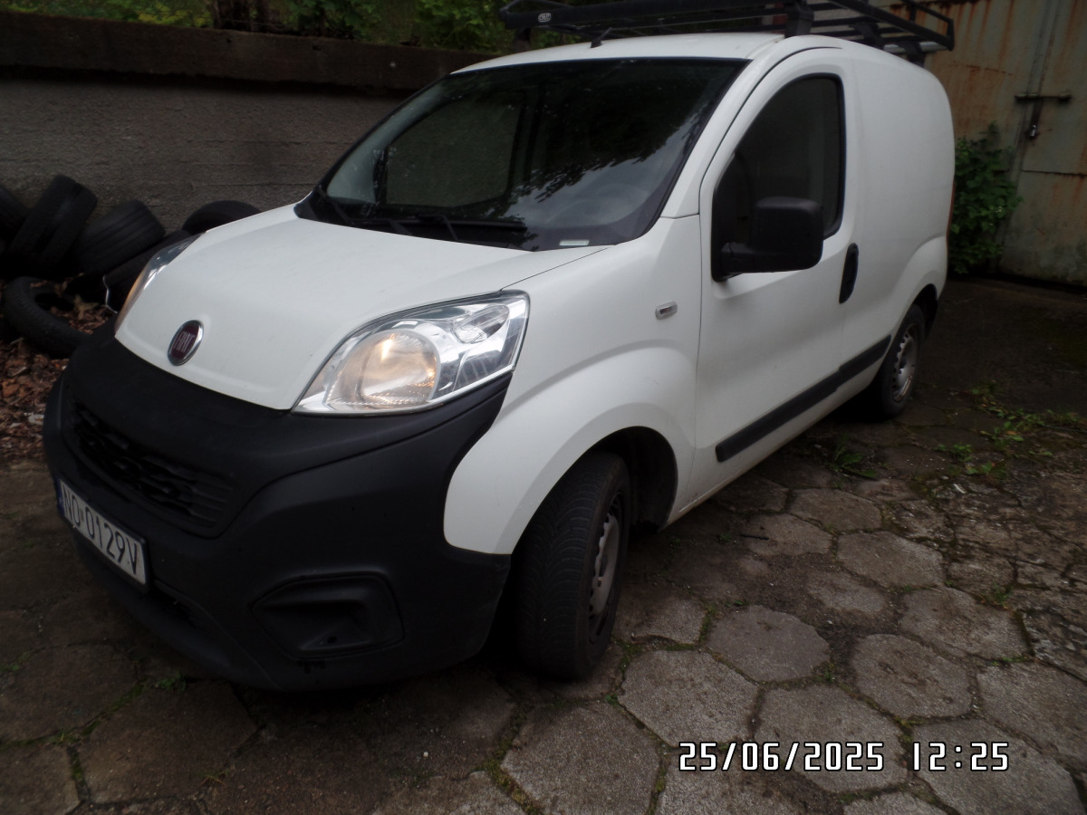 FIAT FIORINO FURGON BLASZAK - Цельнометаллический фургон: фото 2 FIAT FIORINO FURGON BLASZAK - Цельнометаллический фургон: фото 2