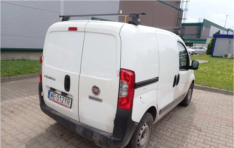 FIAT FIORINO FURGON BLASZAK - Цельнометаллический фургон: фото 4 FIAT FIORINO FURGON BLASZAK - Цельнометаллический фургон: фото 4