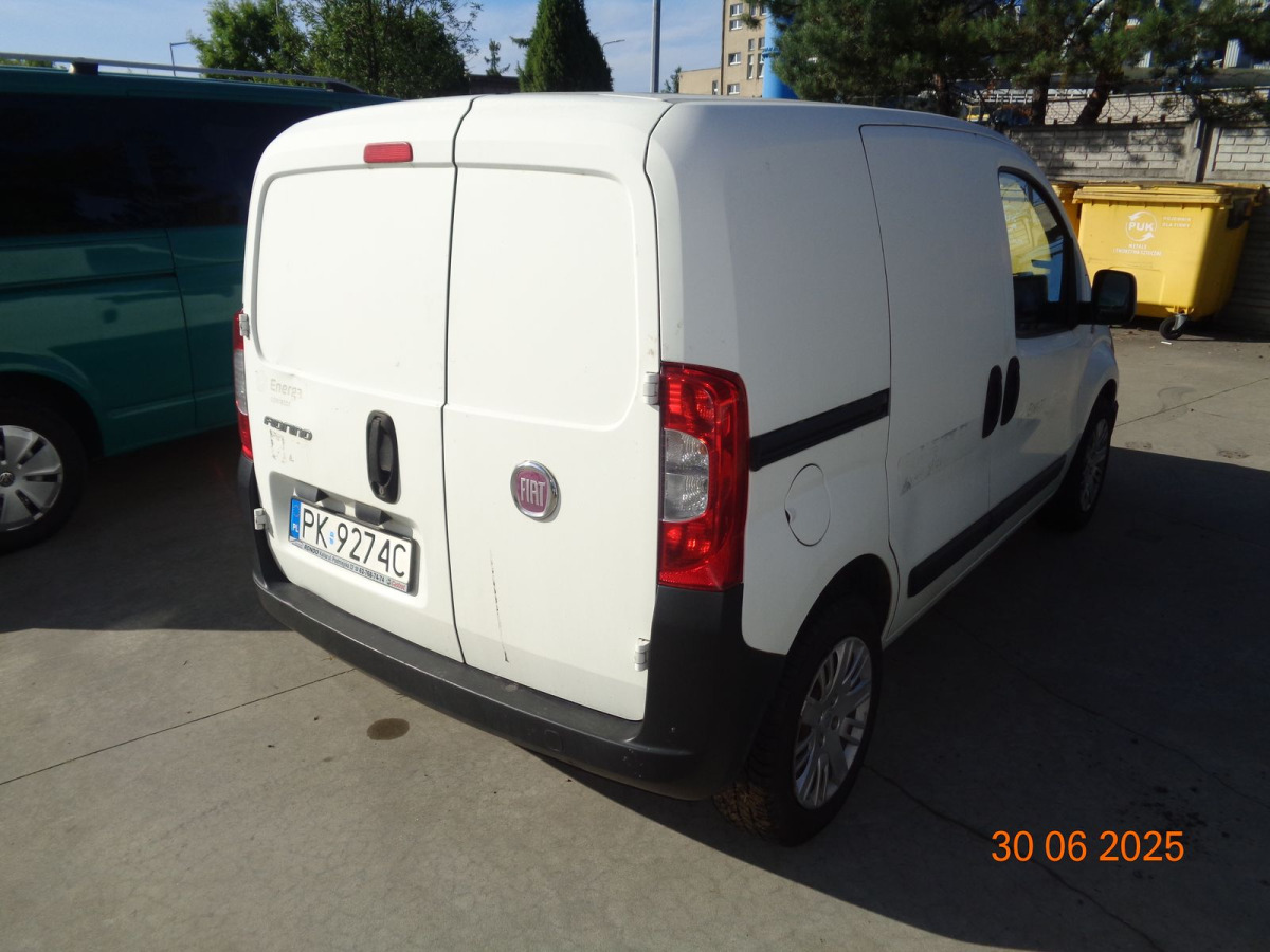 FIAT FIORINO FURGON BLASZAK - Цельнометаллический фургон: фото 3 FIAT FIORINO FURGON BLASZAK - Цельнометаллический фургон: фото 3