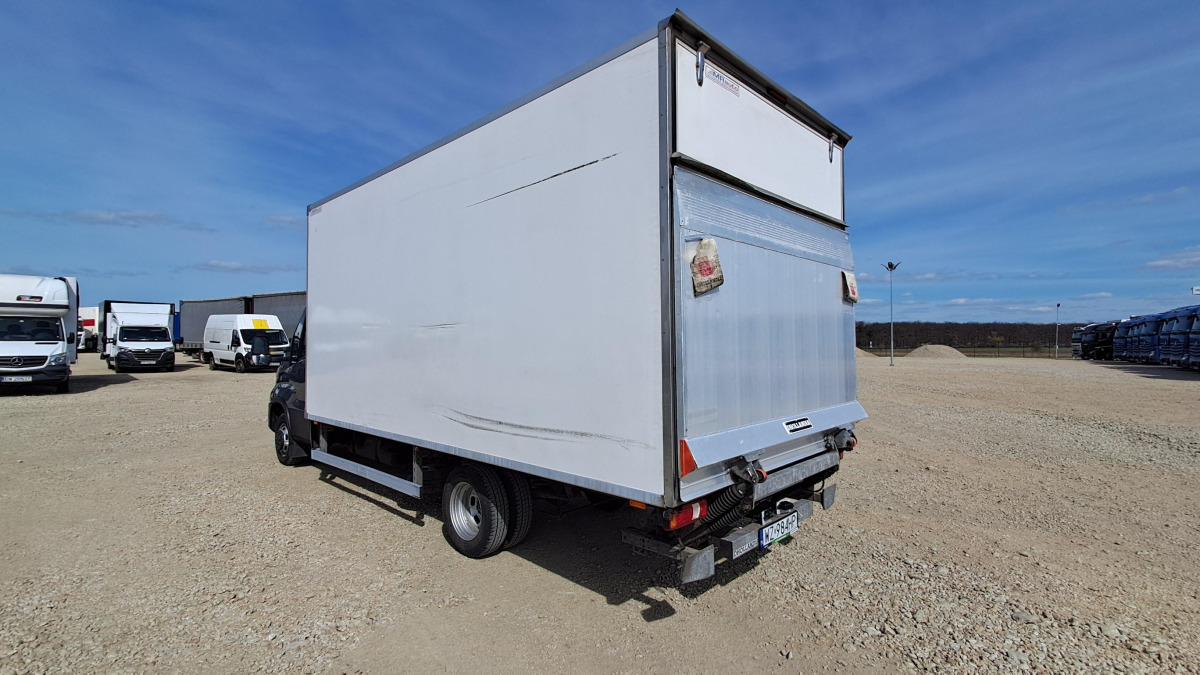 IVECO DAILY 50C18 KONTENER Z WINDĄ - Фургон с закрытым кузовом: фото 5 IVECO DAILY 50C18 KONTENER Z WINDĄ - Фургон с закрытым кузовом: фото 5