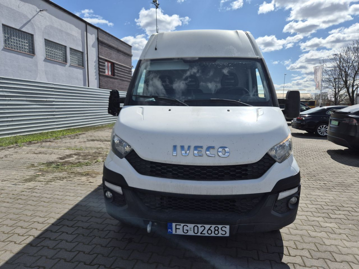 IVECO DAILY FURGON BLASZAK - Цельнометаллический фургон: фото 3 IVECO DAILY FURGON BLASZAK - Цельнометаллический фургон: фото 3