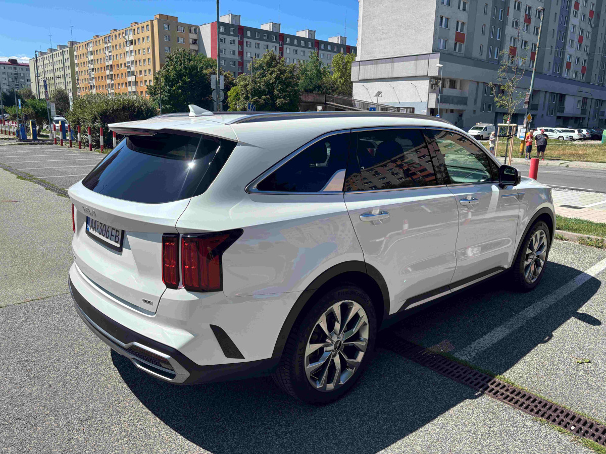 KIA SORENTO SUV - Внедорожник: фото 2 KIA SORENTO SUV - Внедорожник: фото 2