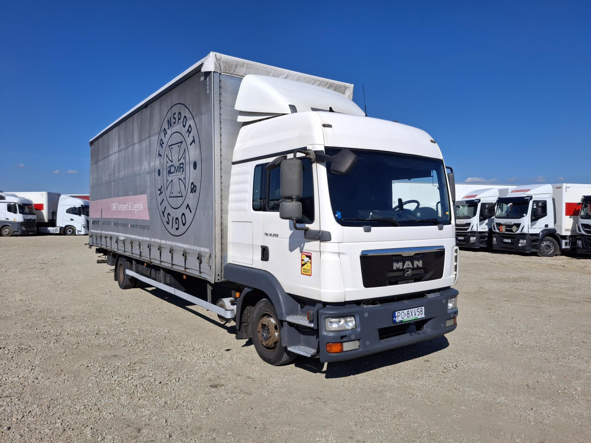 MAN/MAN TRUCK TGL12.250 4X2BL SOLÓWKA - Тентованный грузовик: фото 1 MAN/MAN TRUCK TGL12.250 4X2BL SOLÓWKA - Тентованный грузовик: фото 1