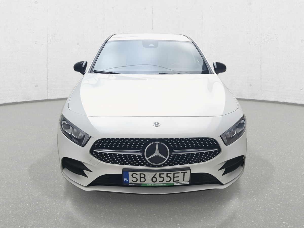 MERCEDES BENZ A 200 HATCHBACK - Хэтчбек: фото 3 MERCEDES BENZ A 200 HATCHBACK - Хэтчбек: фото 3