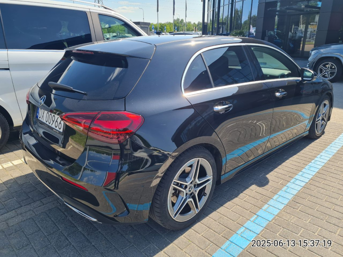 MERCEDES BENZ A 200 HATCHBACK - Хэтчбек: фото 4 MERCEDES BENZ A 200 HATCHBACK - Хэтчбек: фото 4