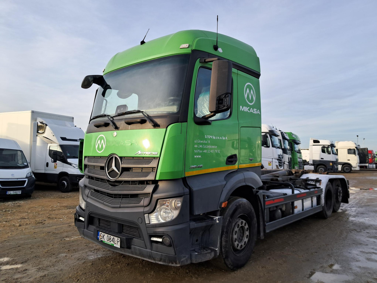 MERCEDES BENZ ACTROS HAKOWIEC - Крюковой мультилифт: фото 2 MERCEDES BENZ ACTROS HAKOWIEC - Крюковой мультилифт: фото 2