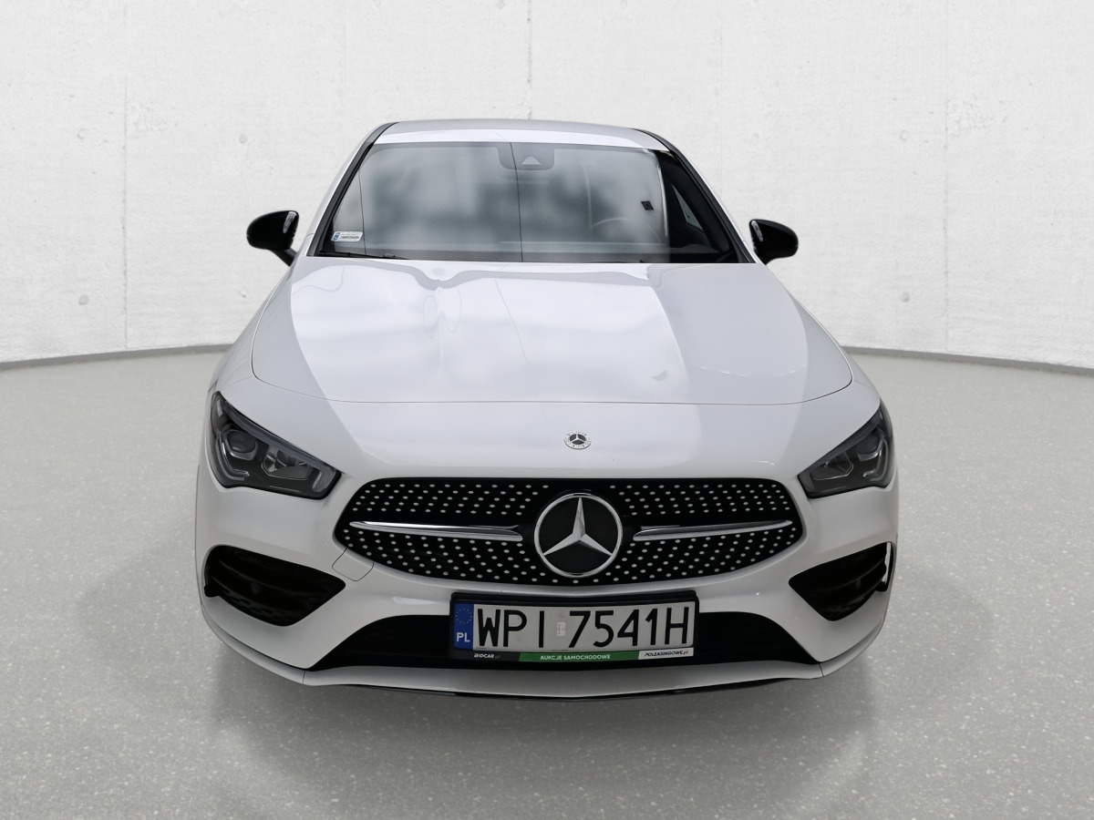 MERCEDES BENZ CLA 200 D HATCHBACK - Хэтчбек: фото 3 MERCEDES BENZ CLA 200 D HATCHBACK - Хэтчбек: фото 3
