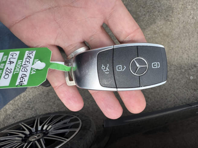 Внедорожник MERCEDES BENZ GLA SUV: фото 9