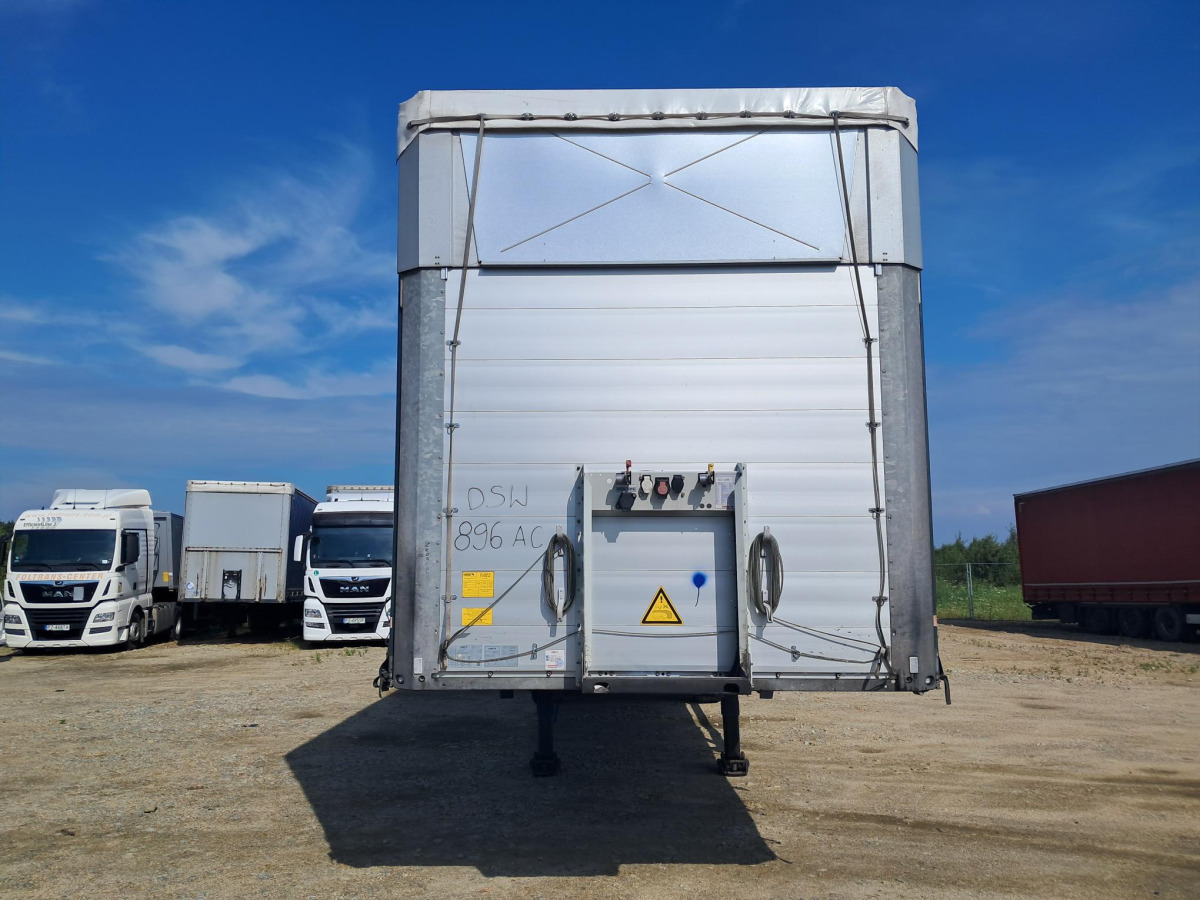 SCHMITZ CARGOBULL SCB S3T KURTYNOWA - Тентованный прицеп: фото 3 SCHMITZ CARGOBULL SCB S3T KURTYNOWA - Тентованный прицеп: фото 3