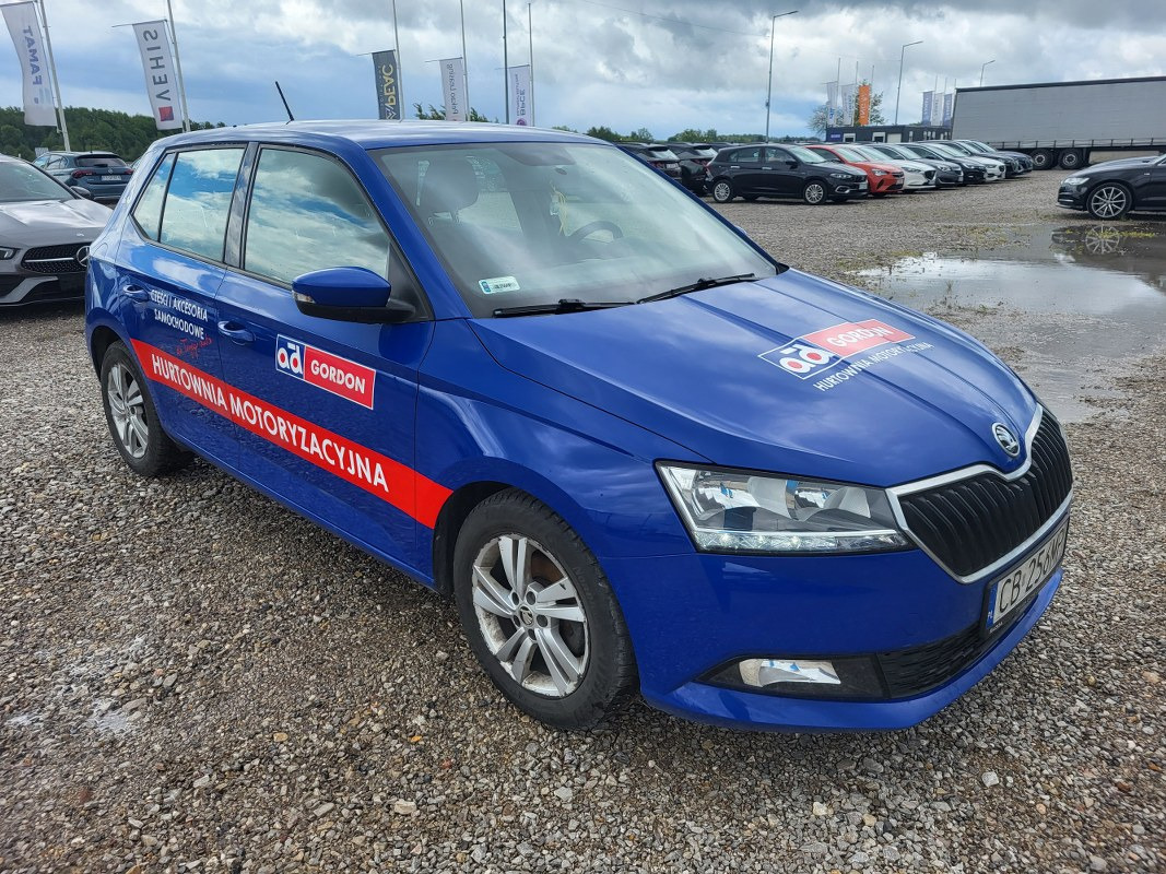 SKODA FABIA HATCHBACK - Хэтчбек: фото 1 SKODA FABIA HATCHBACK - Хэтчбек: фото 1