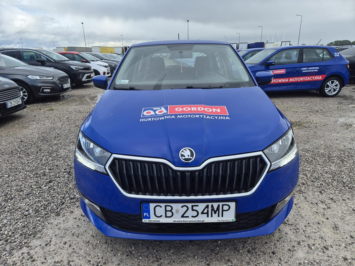 SKODA FABIA HATCHBACK - Хэтчбек: фото 2 SKODA FABIA HATCHBACK - Хэтчбек: фото 2