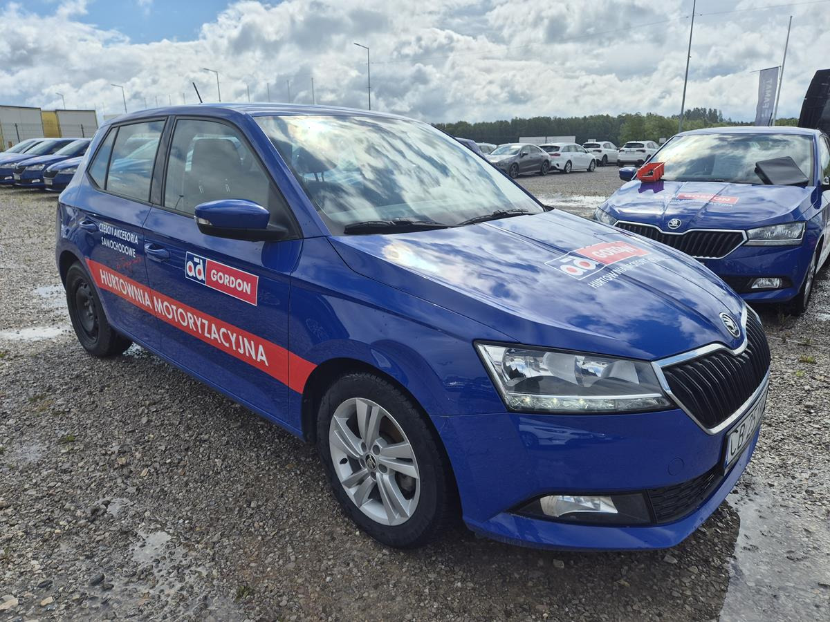 SKODA FABIA HATCHBACK - Хэтчбек: фото 1 SKODA FABIA HATCHBACK - Хэтчбек: фото 1