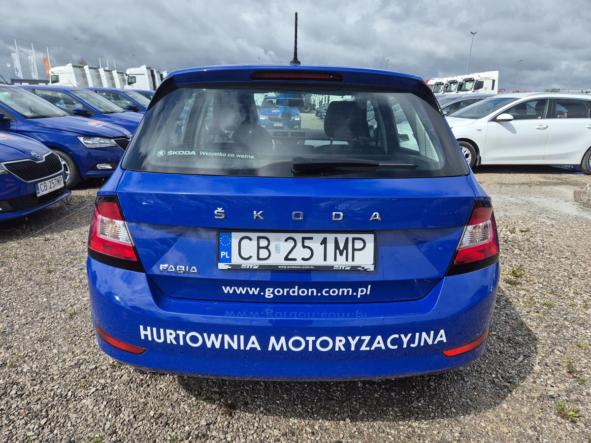 SKODA FABIA HATCHBACK - Хэтчбек: фото 5 SKODA FABIA HATCHBACK - Хэтчбек: фото 5