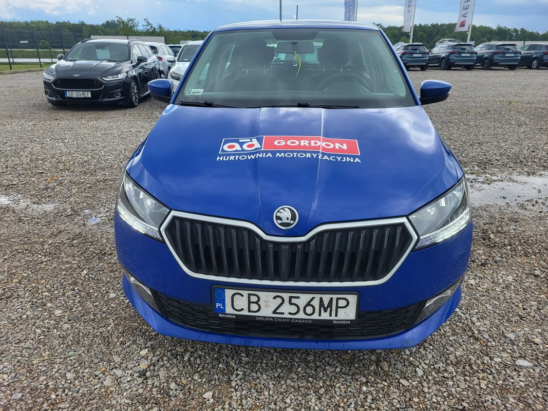 SKODA FABIA HATCHBACK - Хэтчбек: фото 2 SKODA FABIA HATCHBACK - Хэтчбек: фото 2
