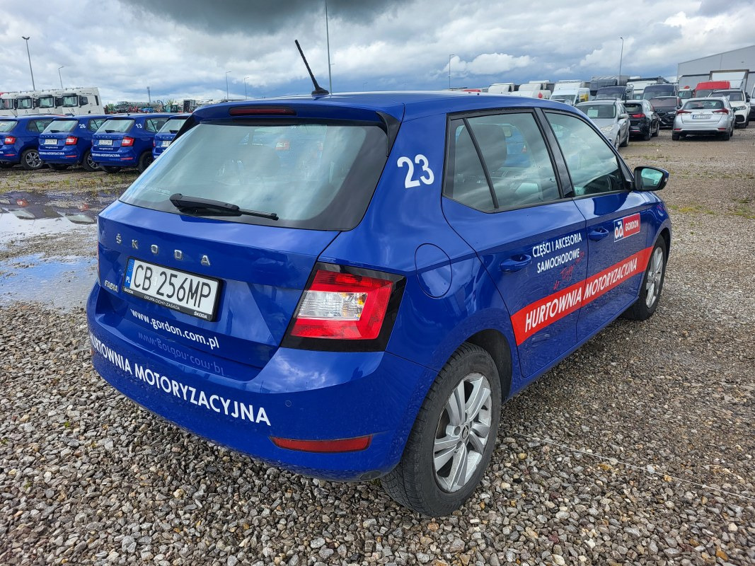 SKODA FABIA HATCHBACK - Хэтчбек: фото 4 SKODA FABIA HATCHBACK - Хэтчбек: фото 4