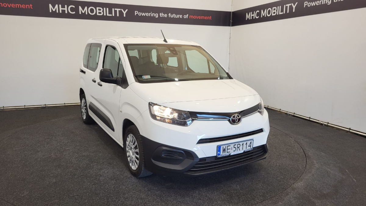 TOYOTA PROACE CITY VERSO MINIVAN - Легковой автомобиль: фото 1 TOYOTA PROACE CITY VERSO MINIVAN - Легковой автомобиль: фото 1