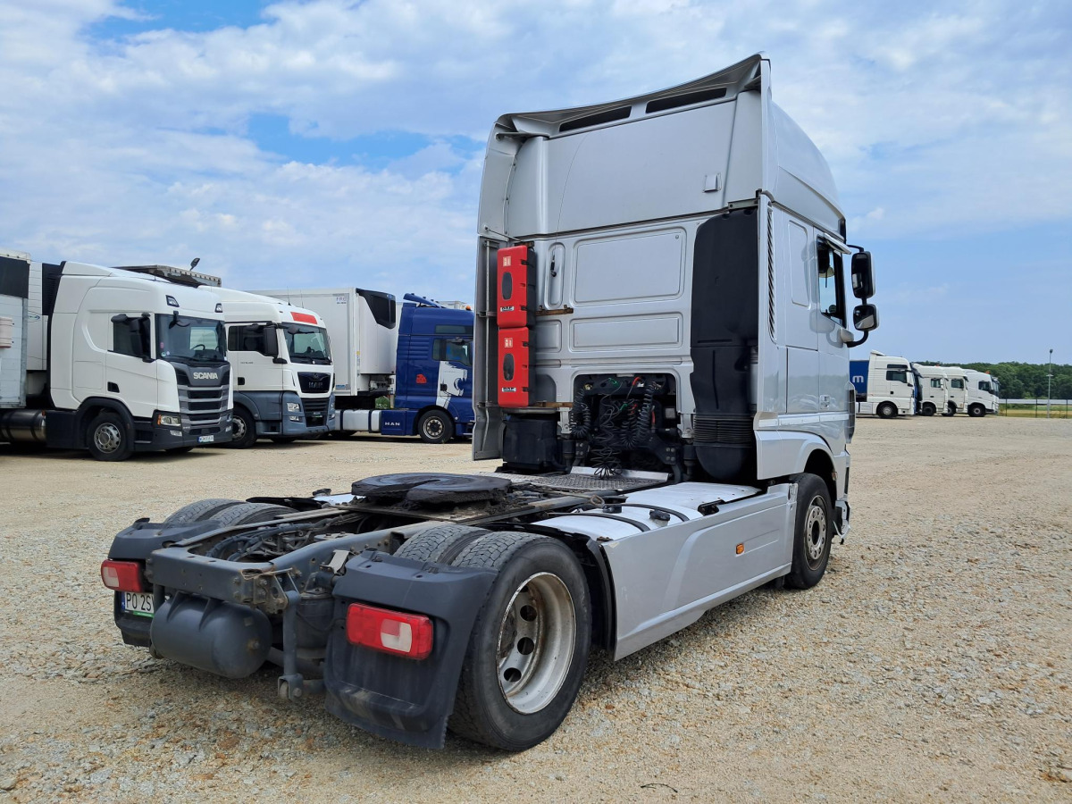 DAF XF 510 CIĄGNIK SIODŁOWY - Тягач: фото 5 DAF XF 510 CIĄGNIK SIODŁOWY - Тягач: фото 5