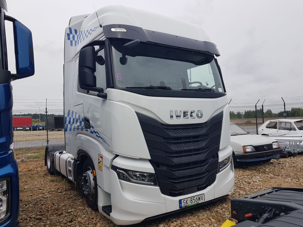 IVECO AS440ST/FP LT CIĄGNIK SIODŁOWY - Тягач: фото 1 IVECO AS440ST/FP LT CIĄGNIK SIODŁOWY - Тягач: фото 1